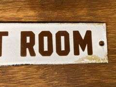 Girls Toilet Room SSP Sign