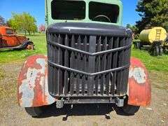 Macdonald Low bed truck