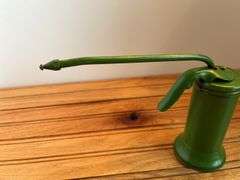 John Deere Oil Can