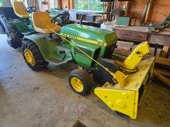 John Deere 212 lawn tractor with attachments