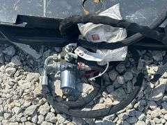 Skid Steer Tilt Attach Plate