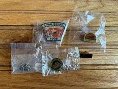 John Deere Pins