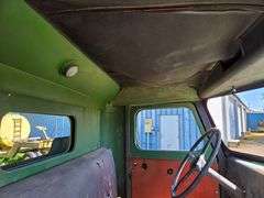 Macdonald Low bed truck