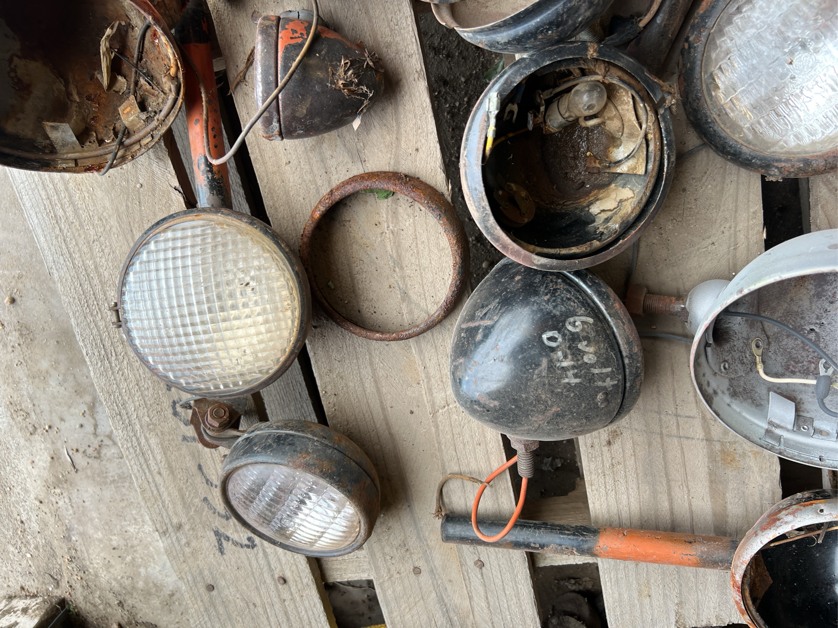 Lot image 10
