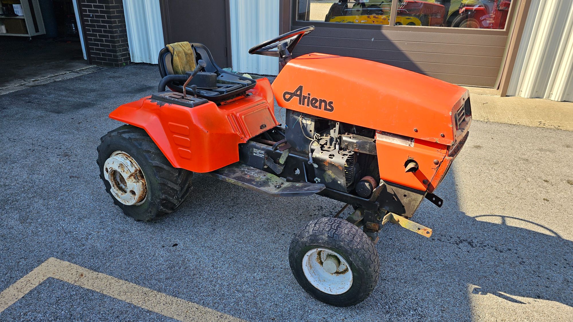 Lot image 1