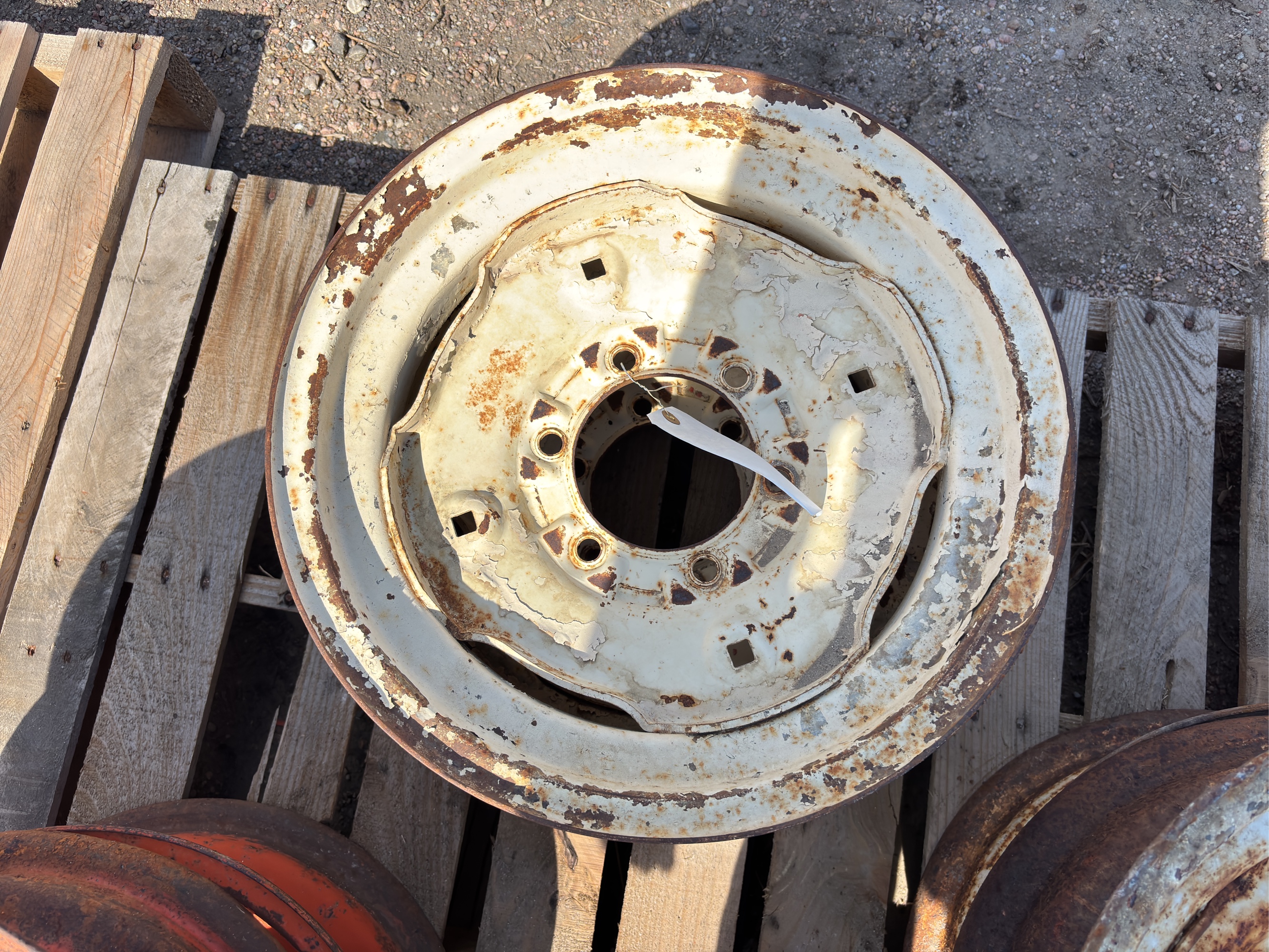 Lot image 8