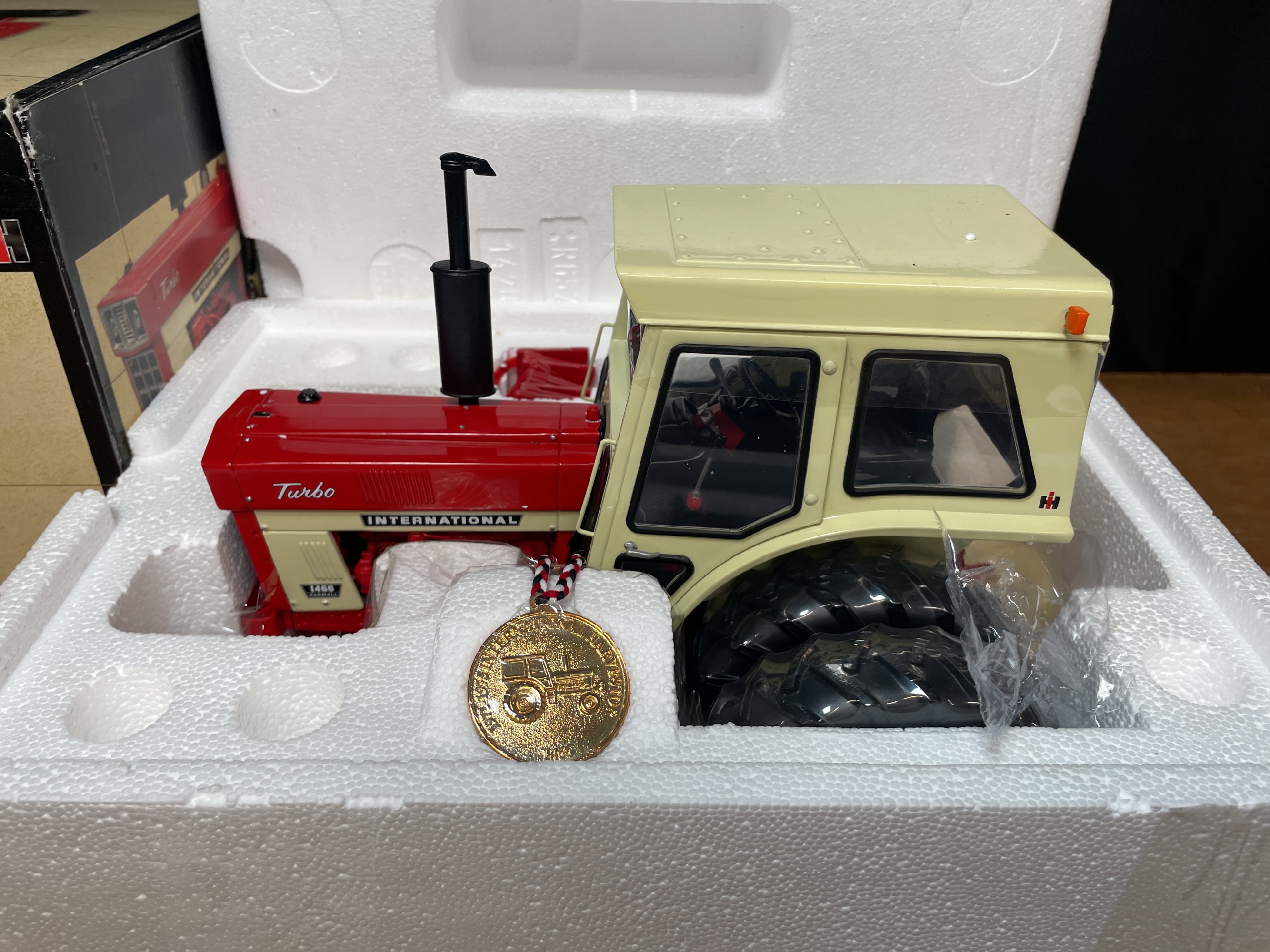 Lot image 3