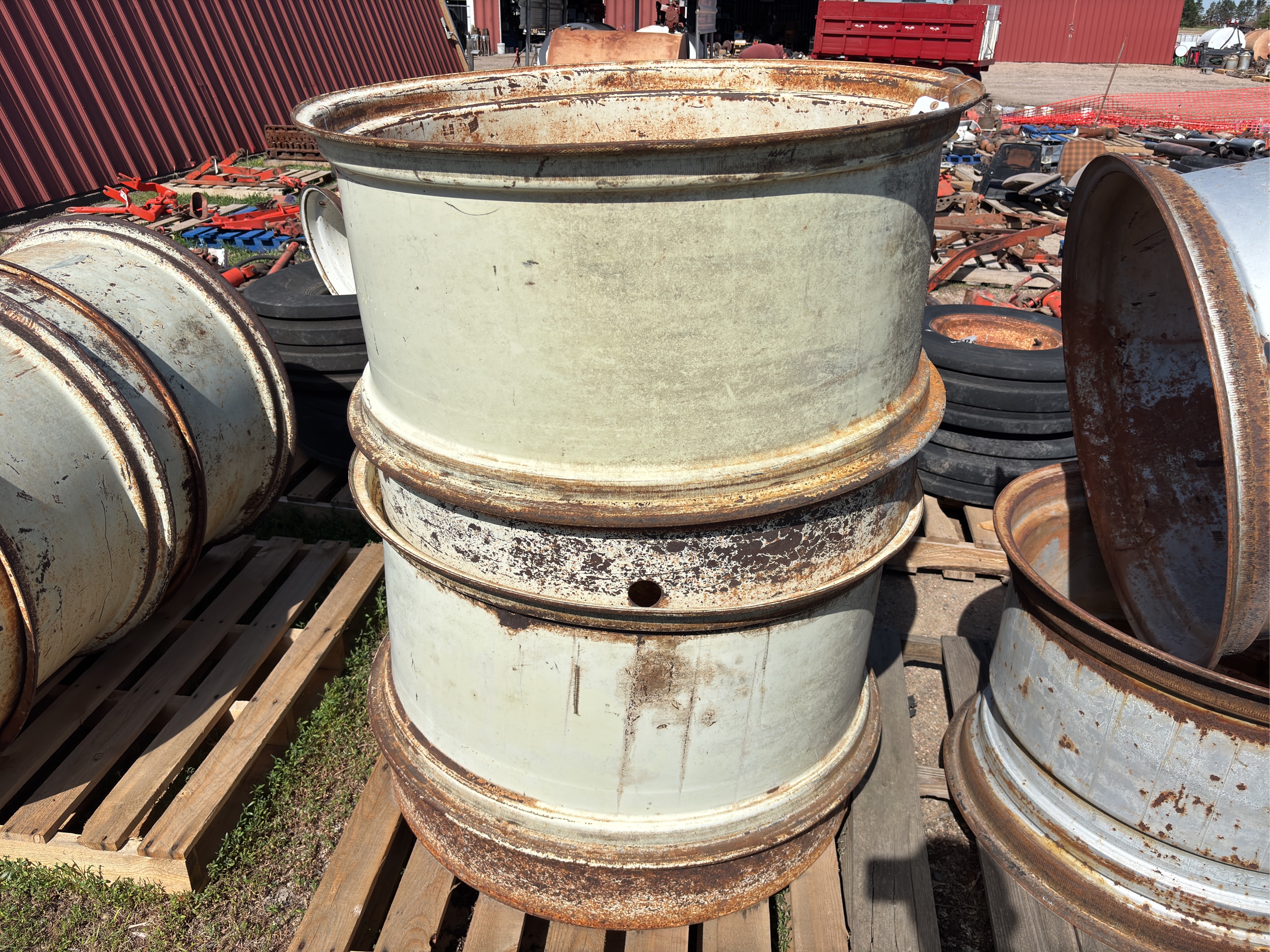 Lot image 1