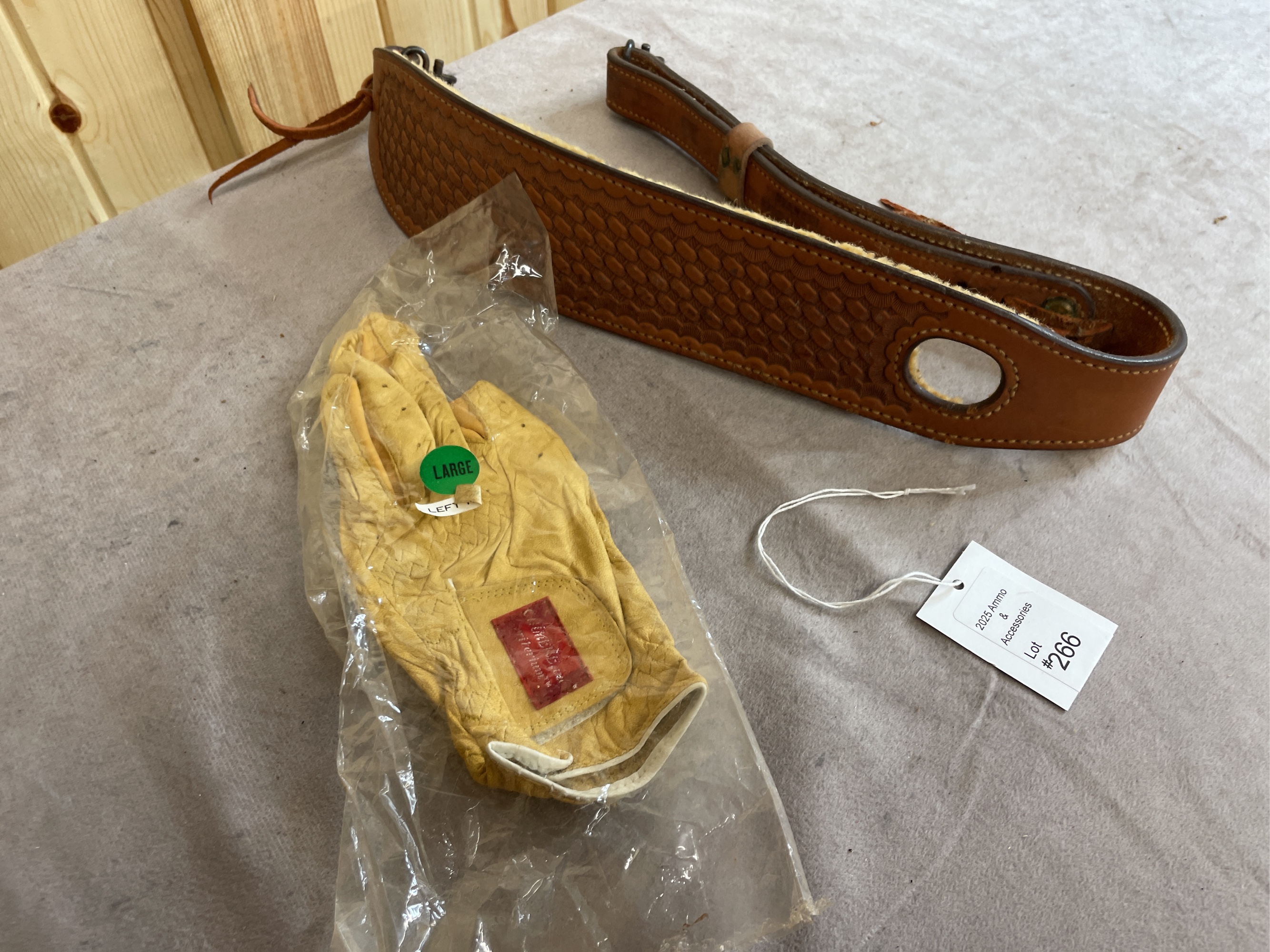 Lot image 3