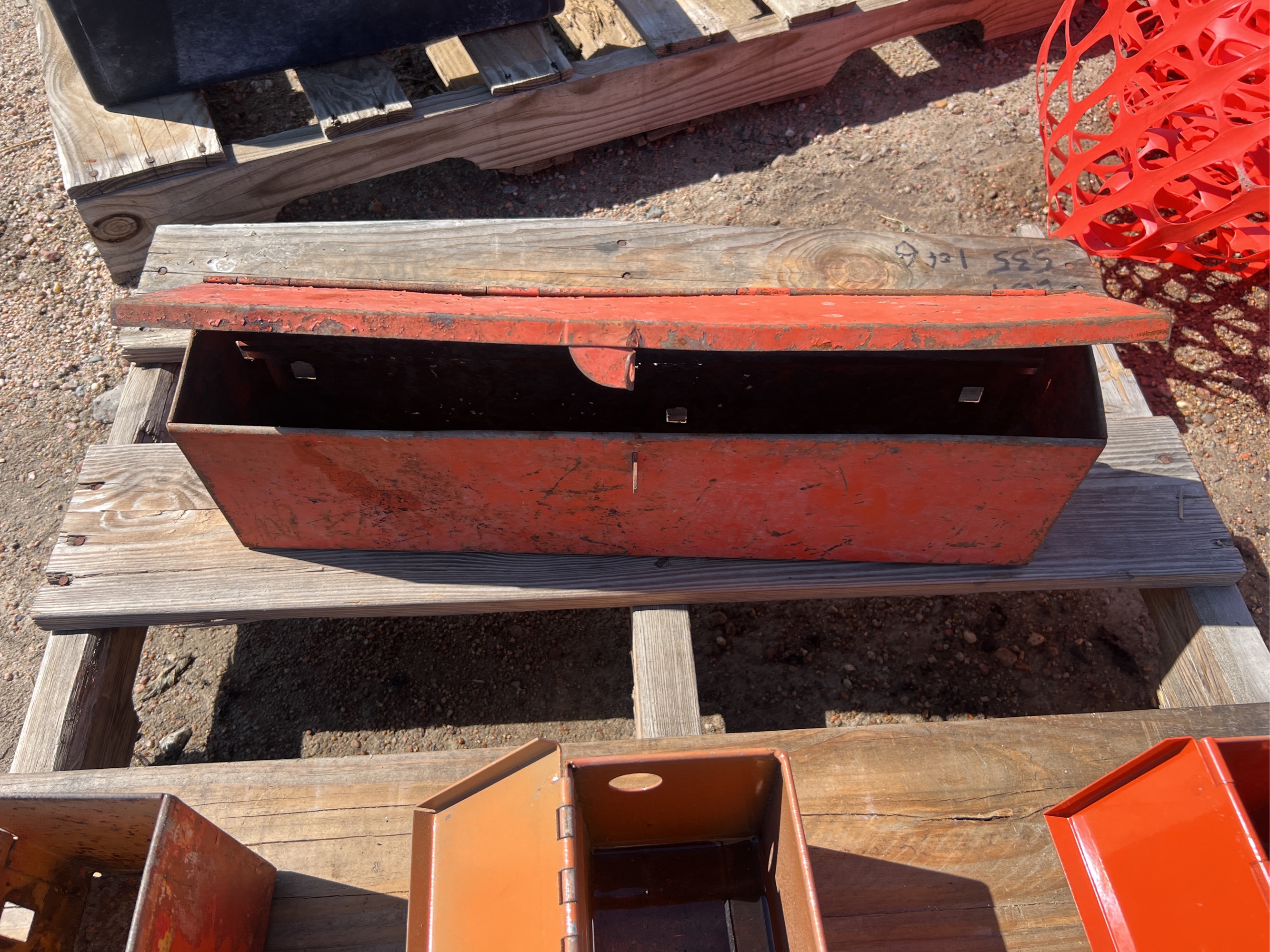 Lot image 9