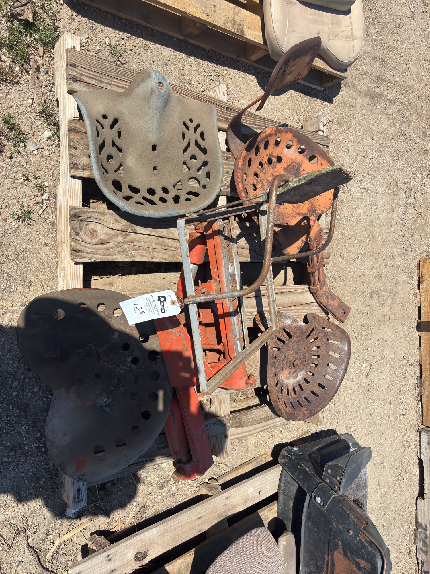 Lot image 2