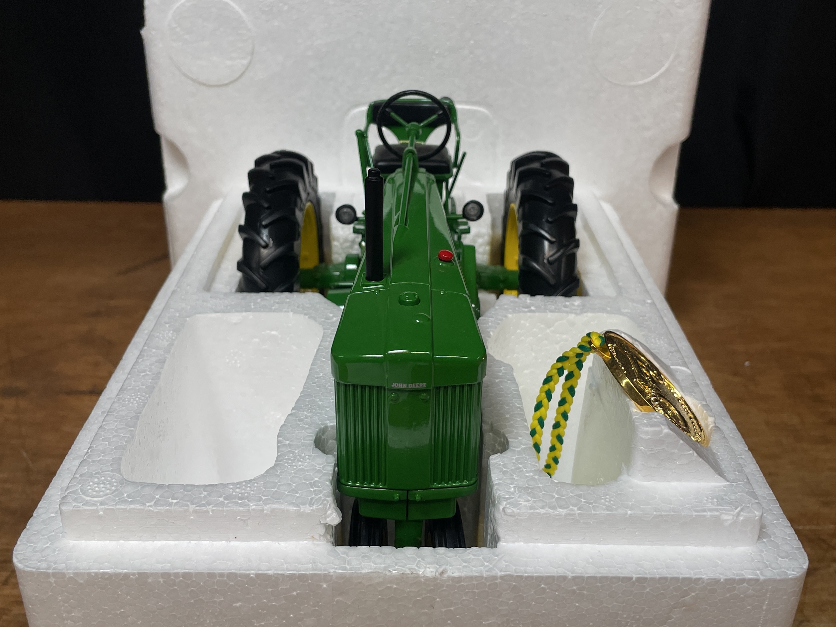 Lot image 4