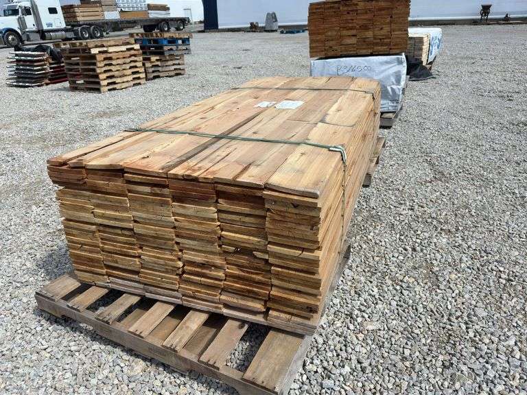 Western Red Cedar Square Edge