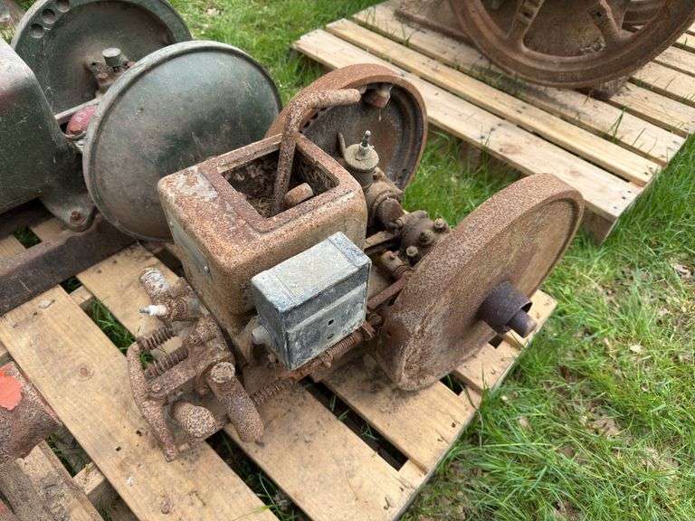 2HP Fuller Johnson image