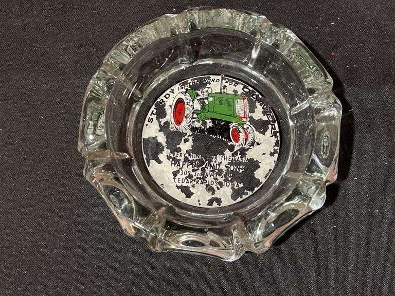 (2) Oliver Ashtray + Paperweight