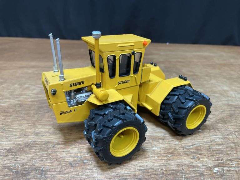 1/16 Steiger Wildcat II NIB Ertl