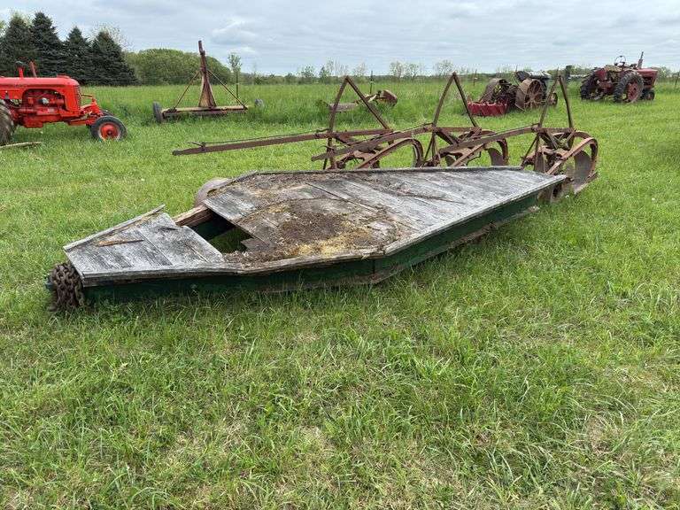 Reeves Gang Plow image