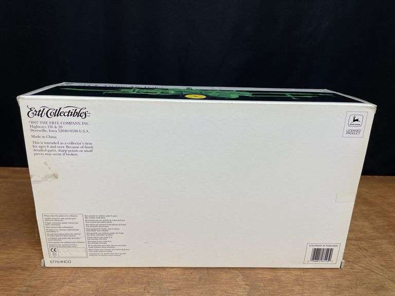 1/16 John Deere 214-T Baler Precision NIB Ertl