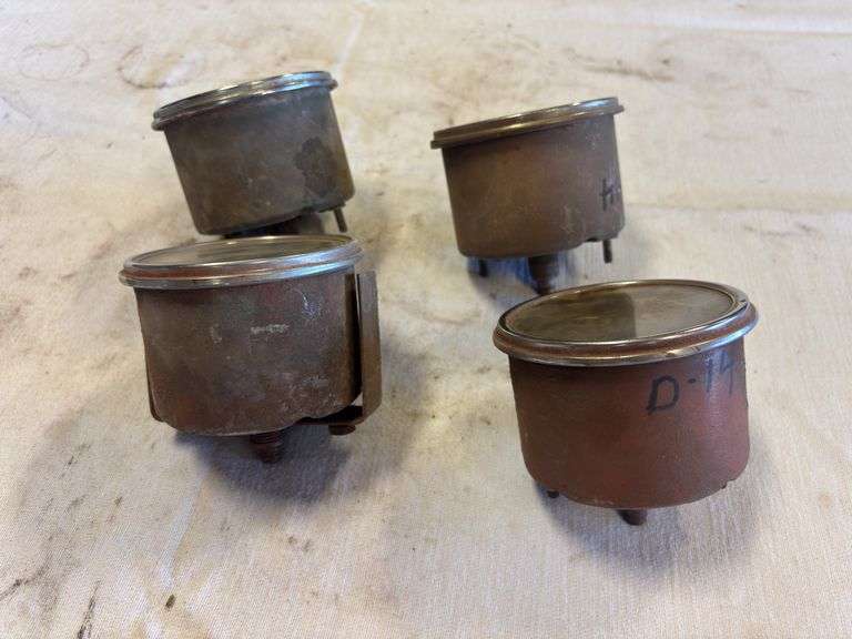 (4) Allis Chalmers D14 Tachometers
