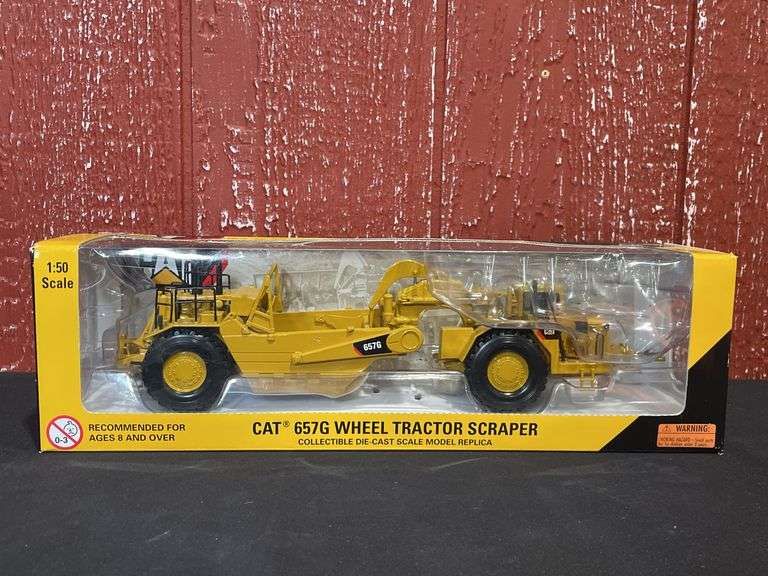 1/50 Caterpillar 657G Scraper NIB Norscot image