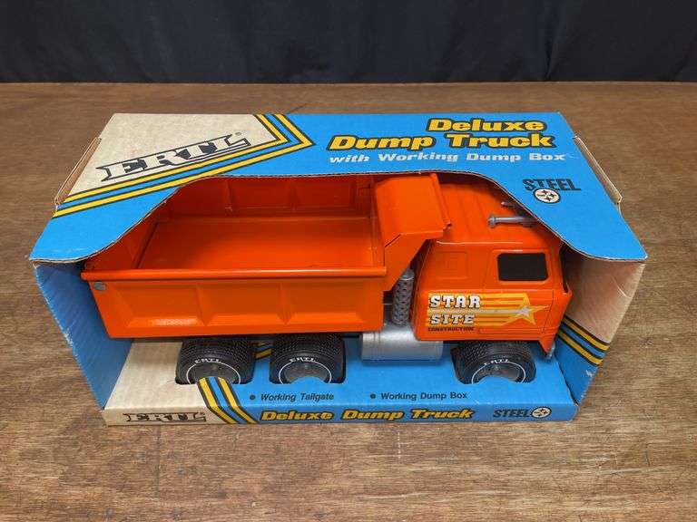 1/16 IH Transtar Star Site Dump Truck NIB Ertl