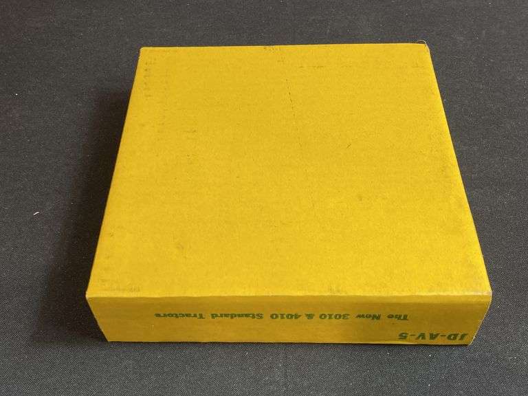John Deere 3010 & 4010 Tractors Record NIB