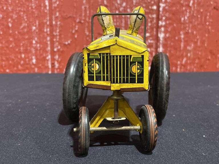 (2) US Army Car + Jumpin Jeep