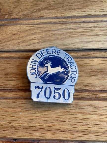 John Deere Tractor Employee Badge image