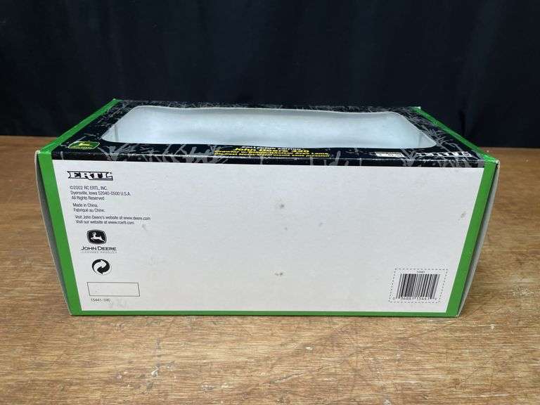 1/16 John Deere 420 Crawler Collector NIB Ertl