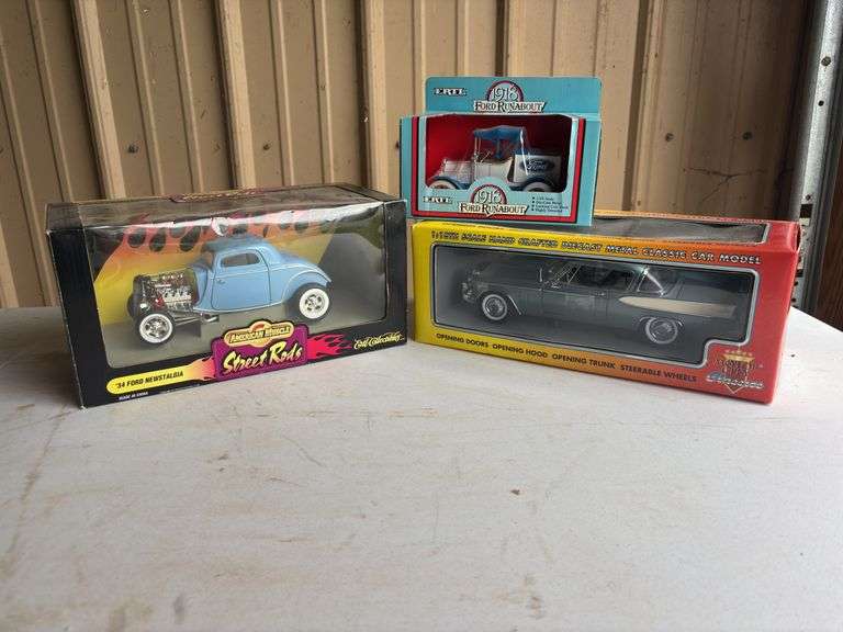 (3) 1/24 Ford Bank and 1/18 Ford Hotrod and Studebaker Golden Hawk image