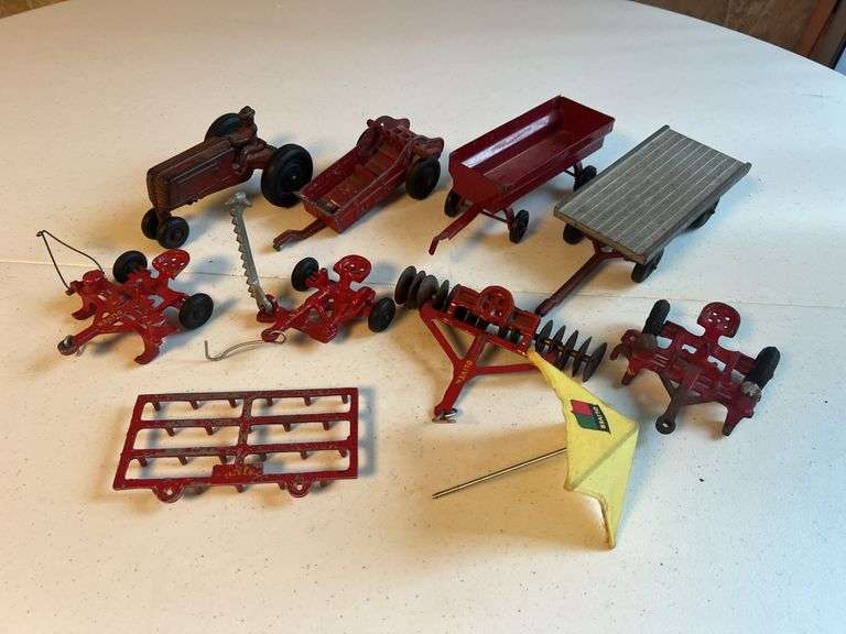 (10) Oliver Farm Toys image