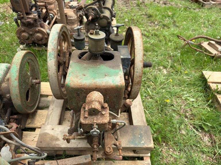 1.5HP McCormick Deering IHC M