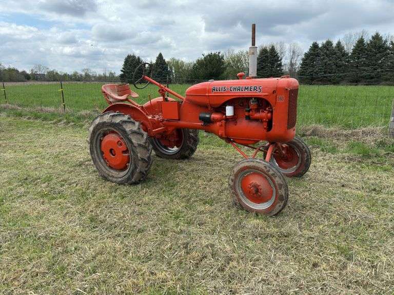 Allis Chalmers Model B image