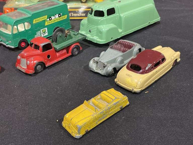 (12) Vehicles