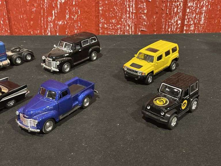 (8) Trucks + Cars