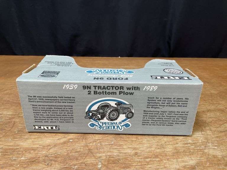 1/16 Ford 9N w/Plow 50th Anniversary NIB Ertl