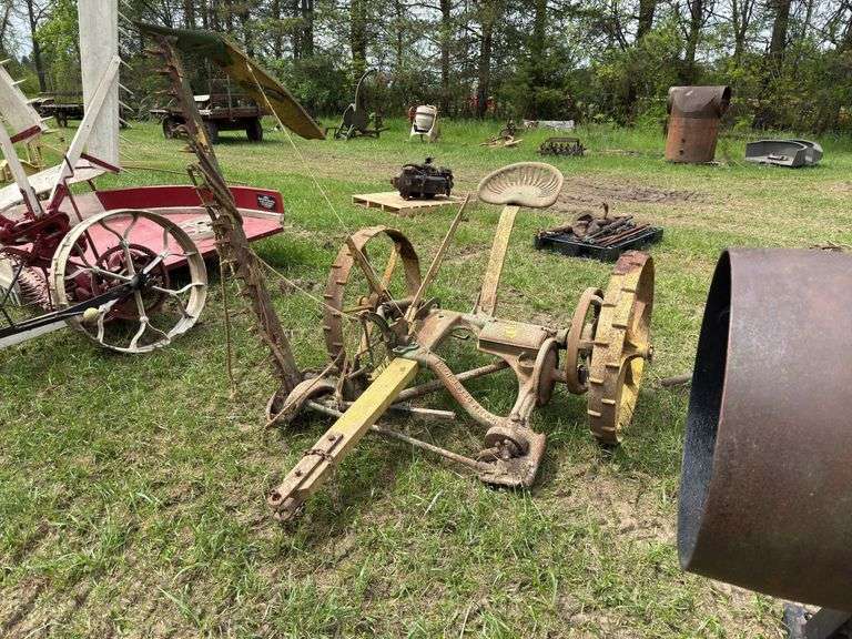 John Deere No. 1 Horse Drawn Sickle Bar Mower image