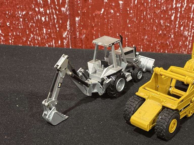 (5) Caterpillar Equipment