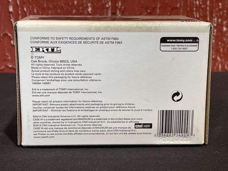 1/64 Case-IH Magnum 380 2014 Farm Show Chase NIB Ertl