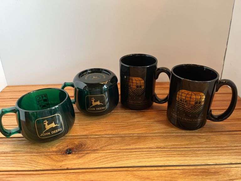 (4) John Deere Mugs image