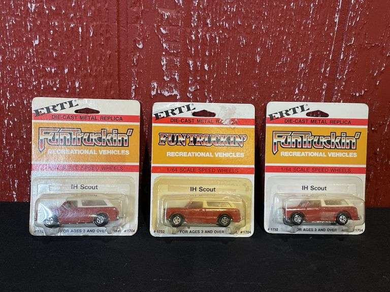 (3) 1/64 IH Scout NIB Ertl