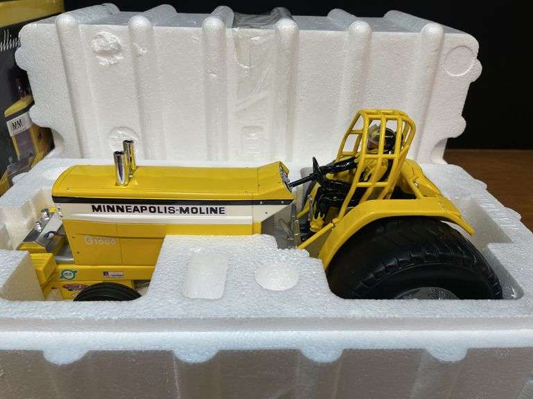 1/16 MM G1000 Hull Pulling Team NIB SC