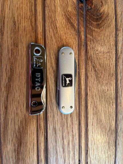 (2) John Deere Knives image