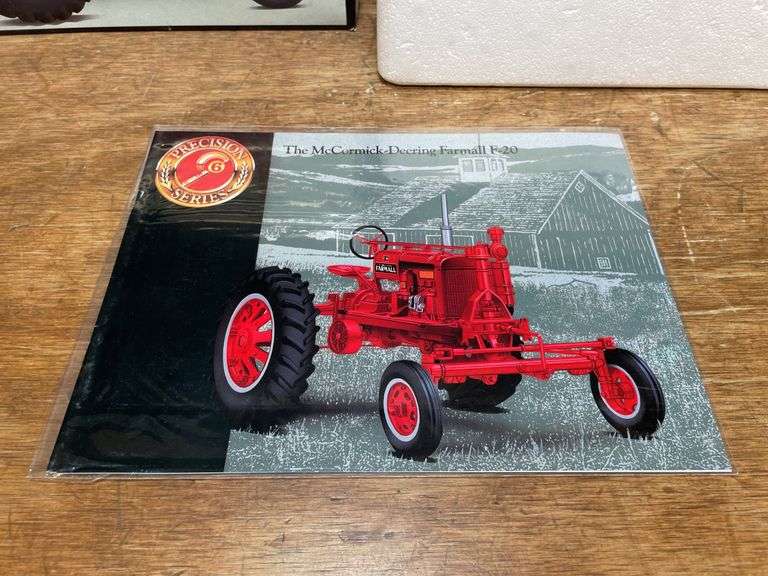 1/16 Farmall F-20 Precision NIB Ertl