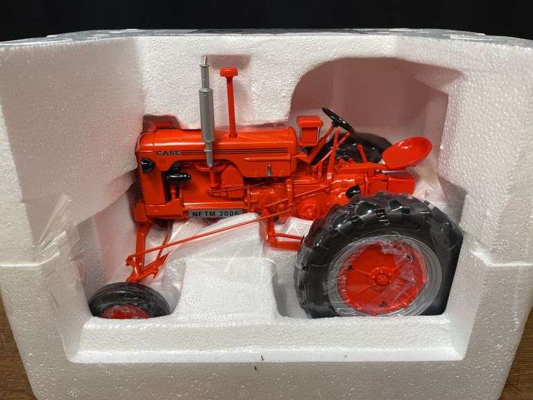 1/16 Case DCS High Crop 2006 NFTM NIB SC