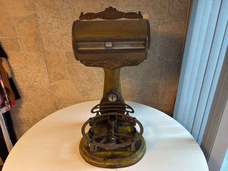 Antique General Store Computing Scale image