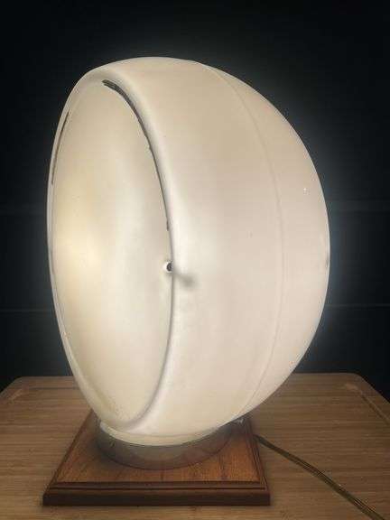 Wide Body Glass Gas Globe