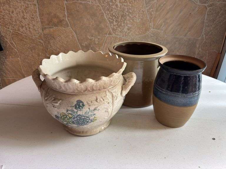 (3) Pots image