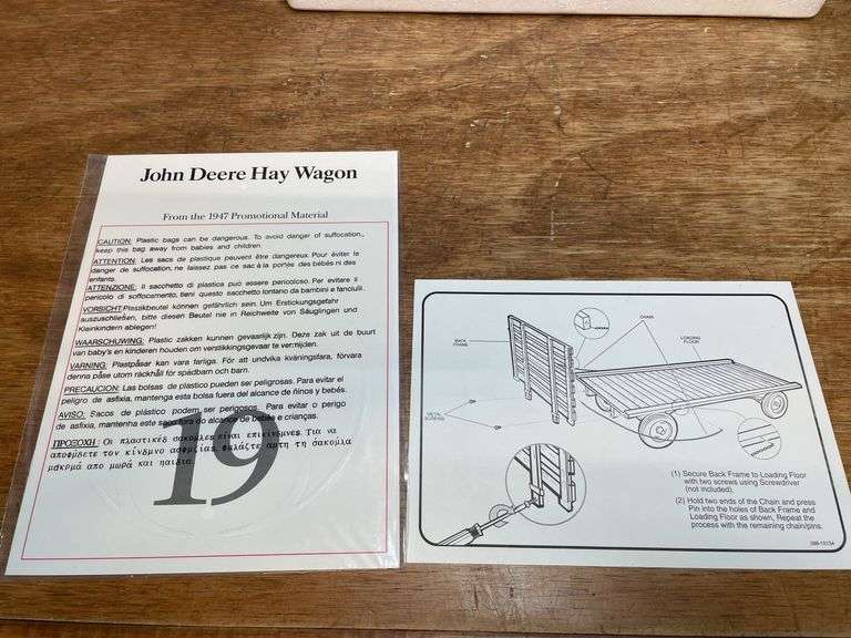 1/16 John Deere Hay Wagon Precision NIB Ertl