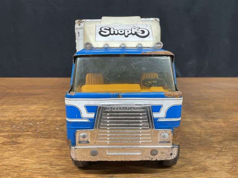 (2) IH Transtar Eagle + ShopKo Semis Ertl